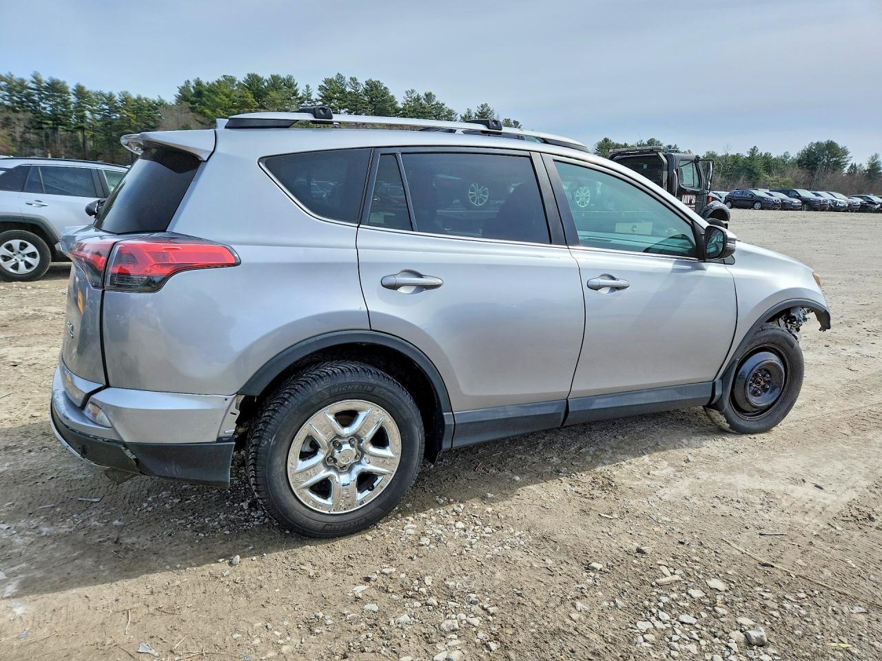 2016 TOYOTA RAV4