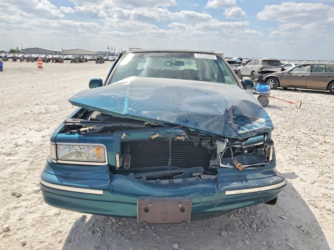 1997 LINCOLN Town Car