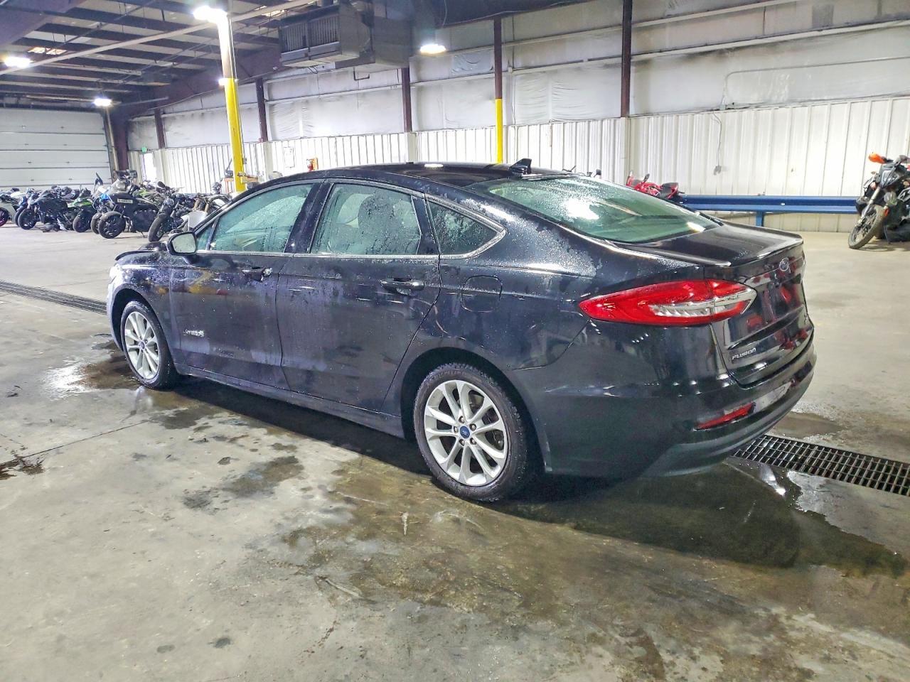 2019 FORD FUSION