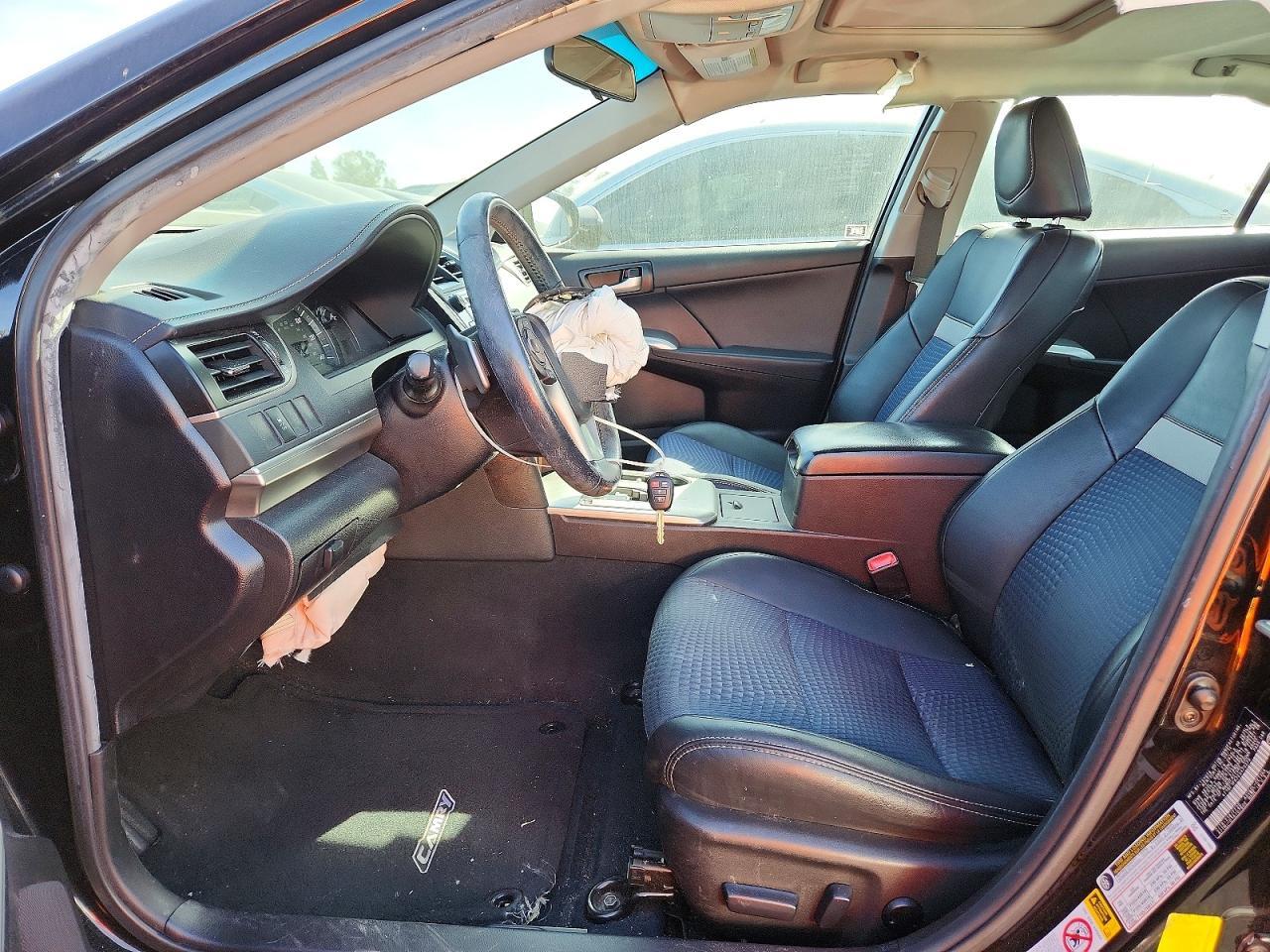 2014 TOYOTA CAMRY