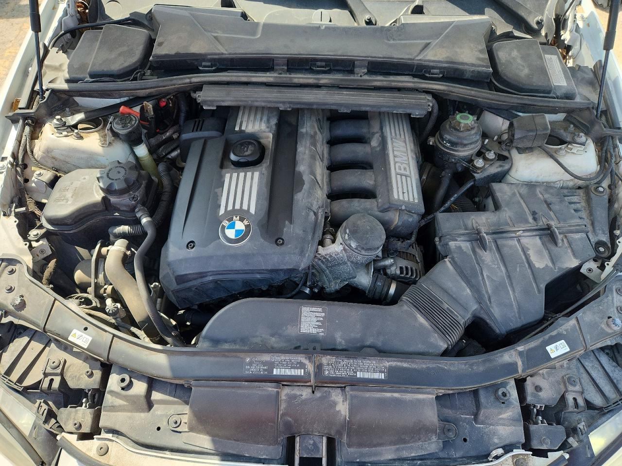 2011 BMW 3 SERIES