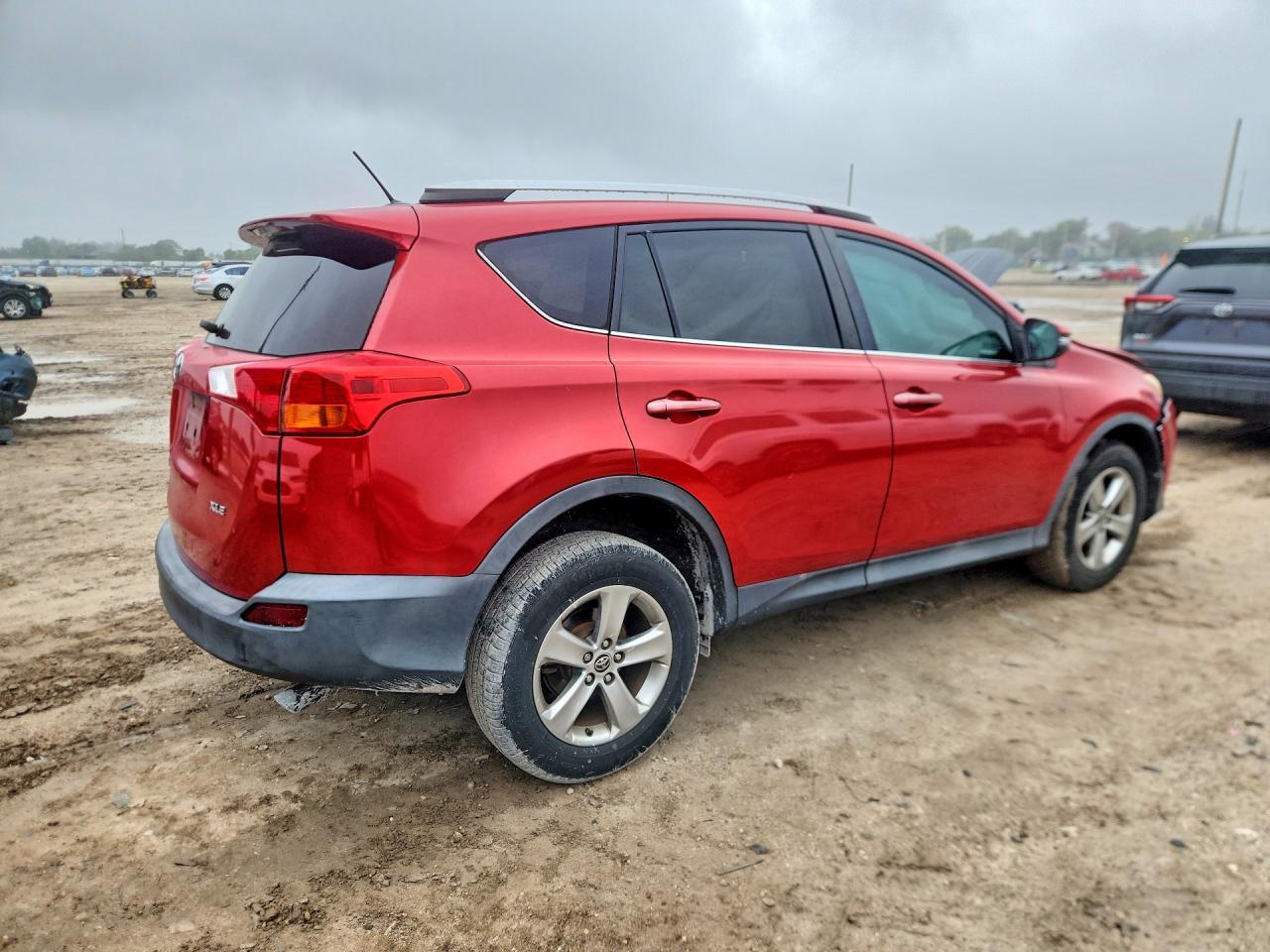 2015 TOYOTA RAV4