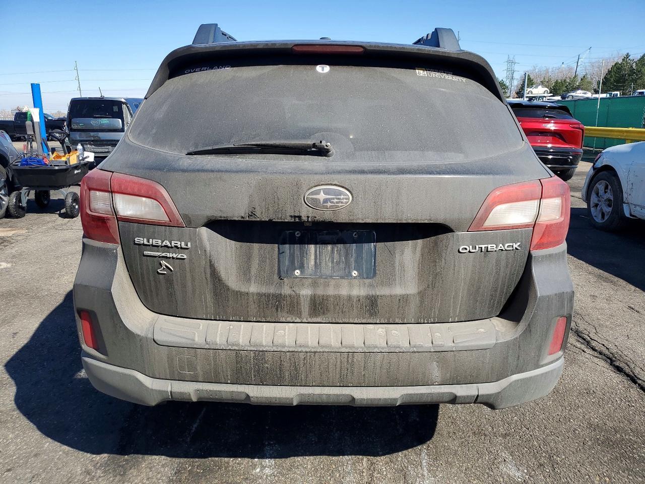 2015 SUBARU Outback