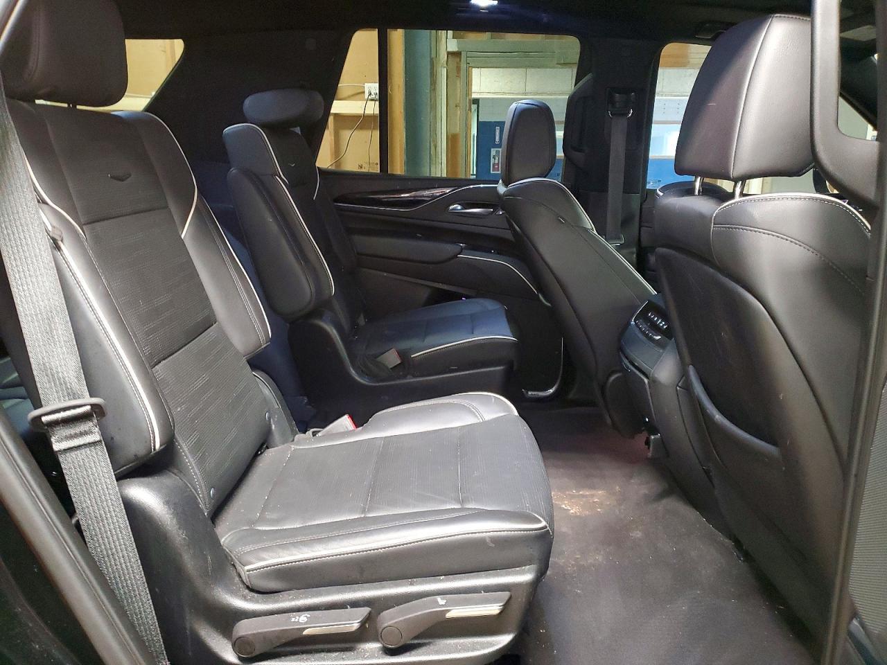 2023 CADILLAC ESCALADE
