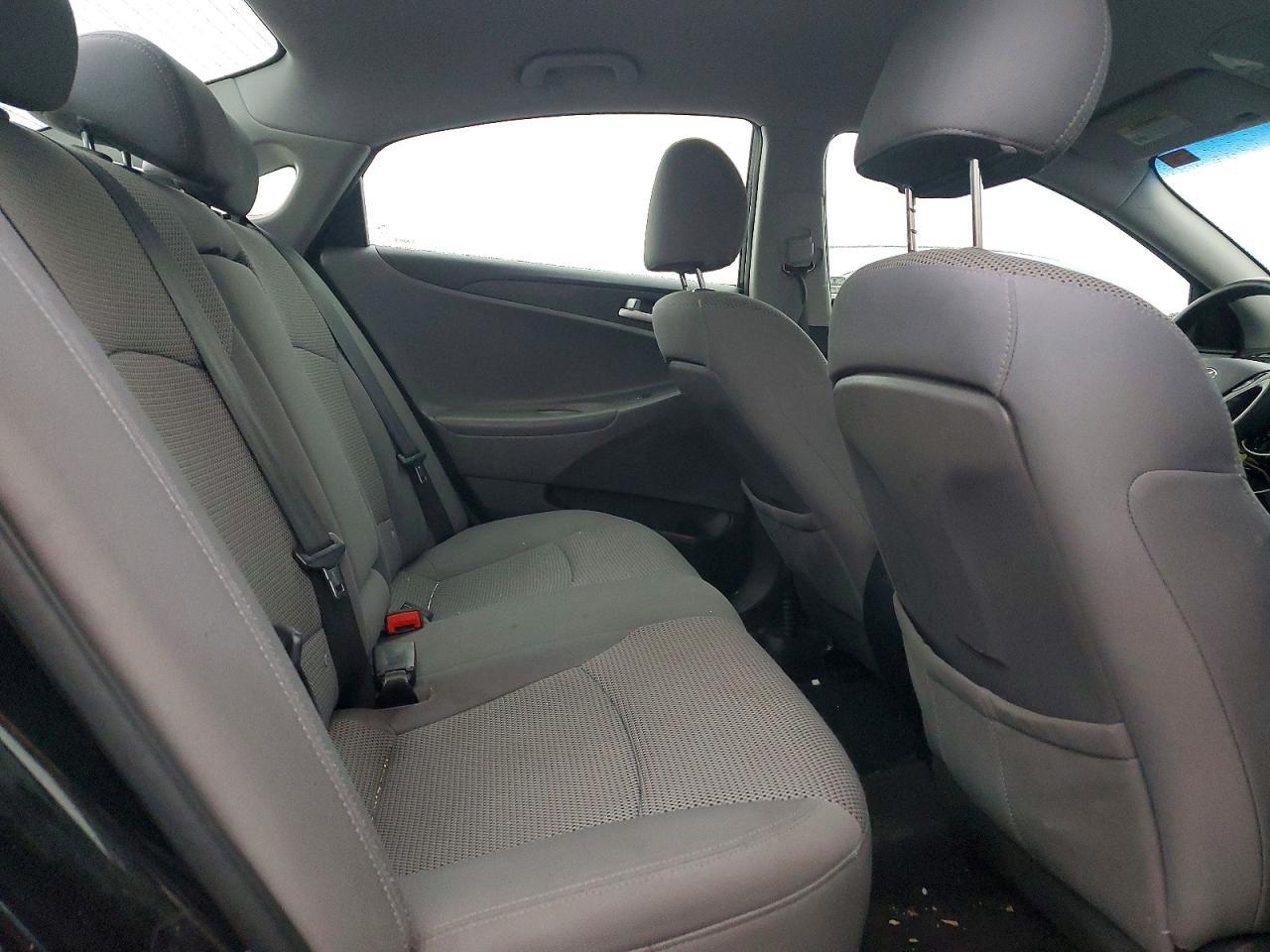 2012 HYUNDAI SONATA