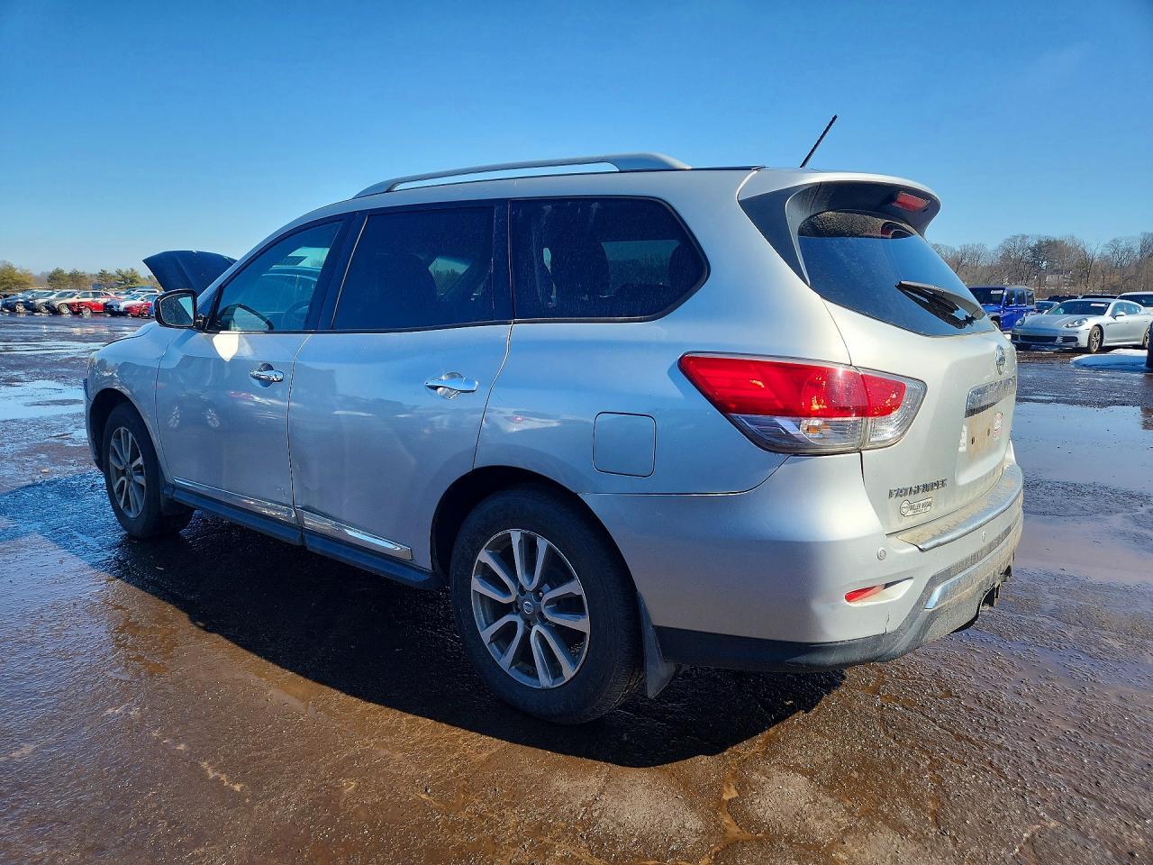 2015 NISSAN PATHFINDER