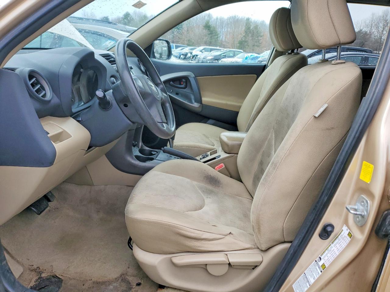 2011 TOYOTA RAV4