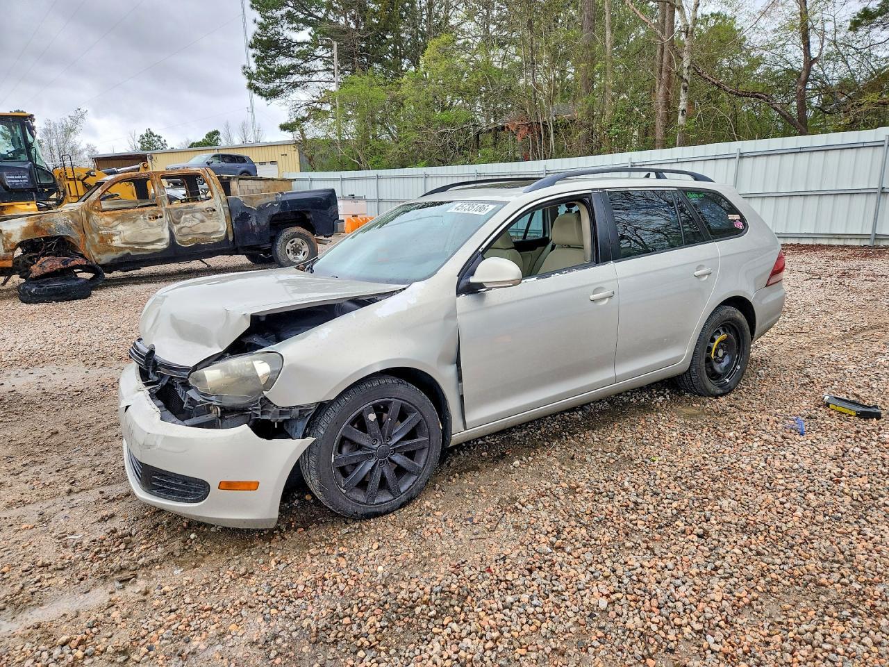 2011 VOLKSWAGEN JETTA