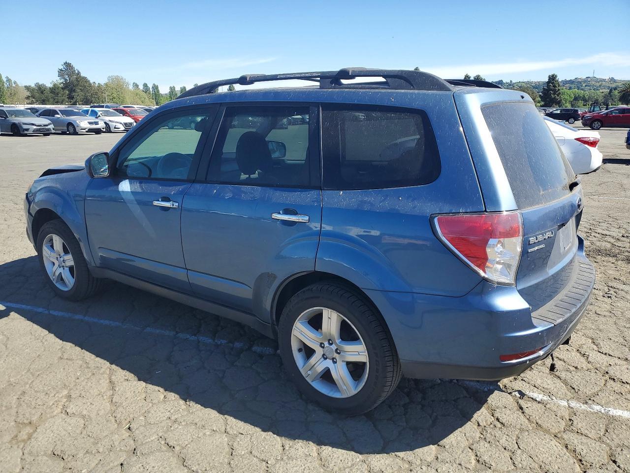 2010 SUBARU FORESTER