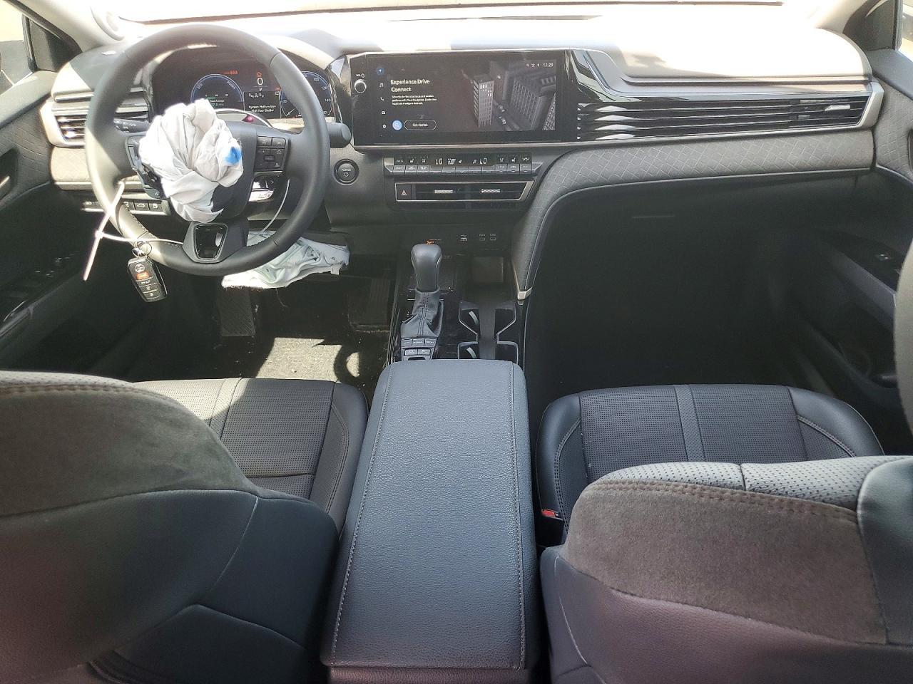 2025 TOYOTA CAMRY