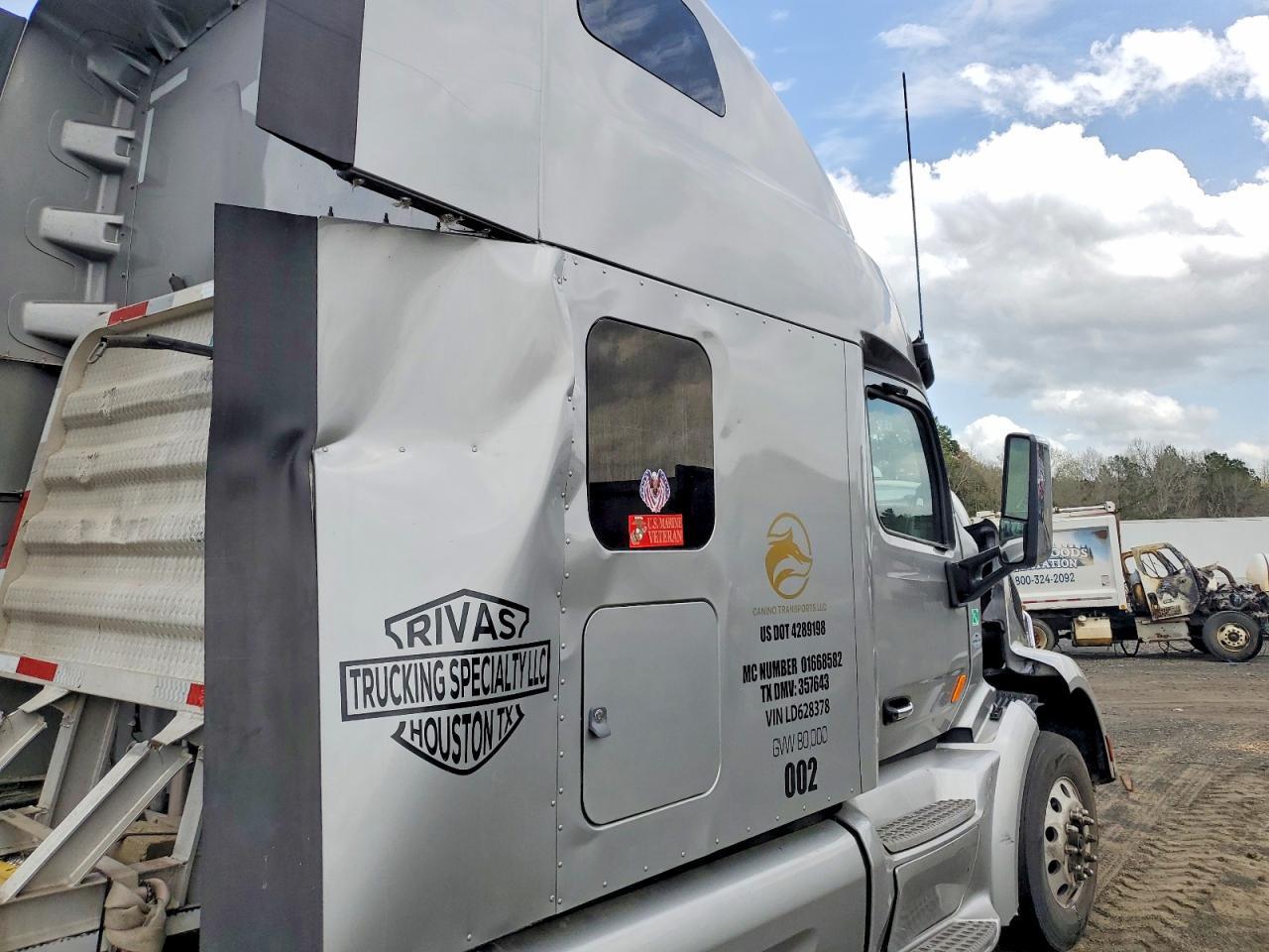 2020 PETERBILT 579