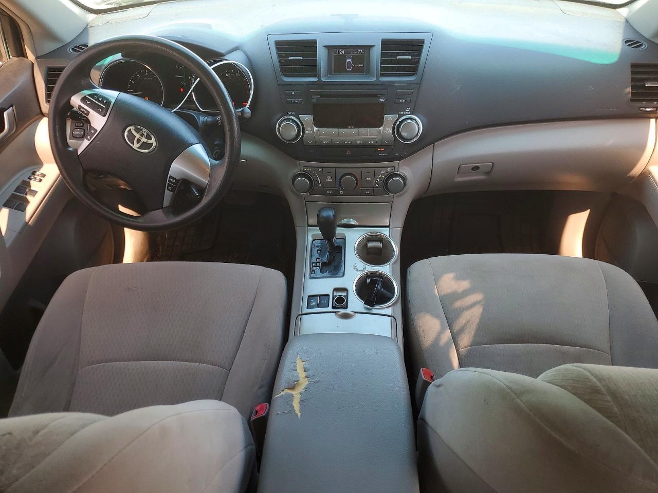2012 TOYOTA HIGHLANDER
