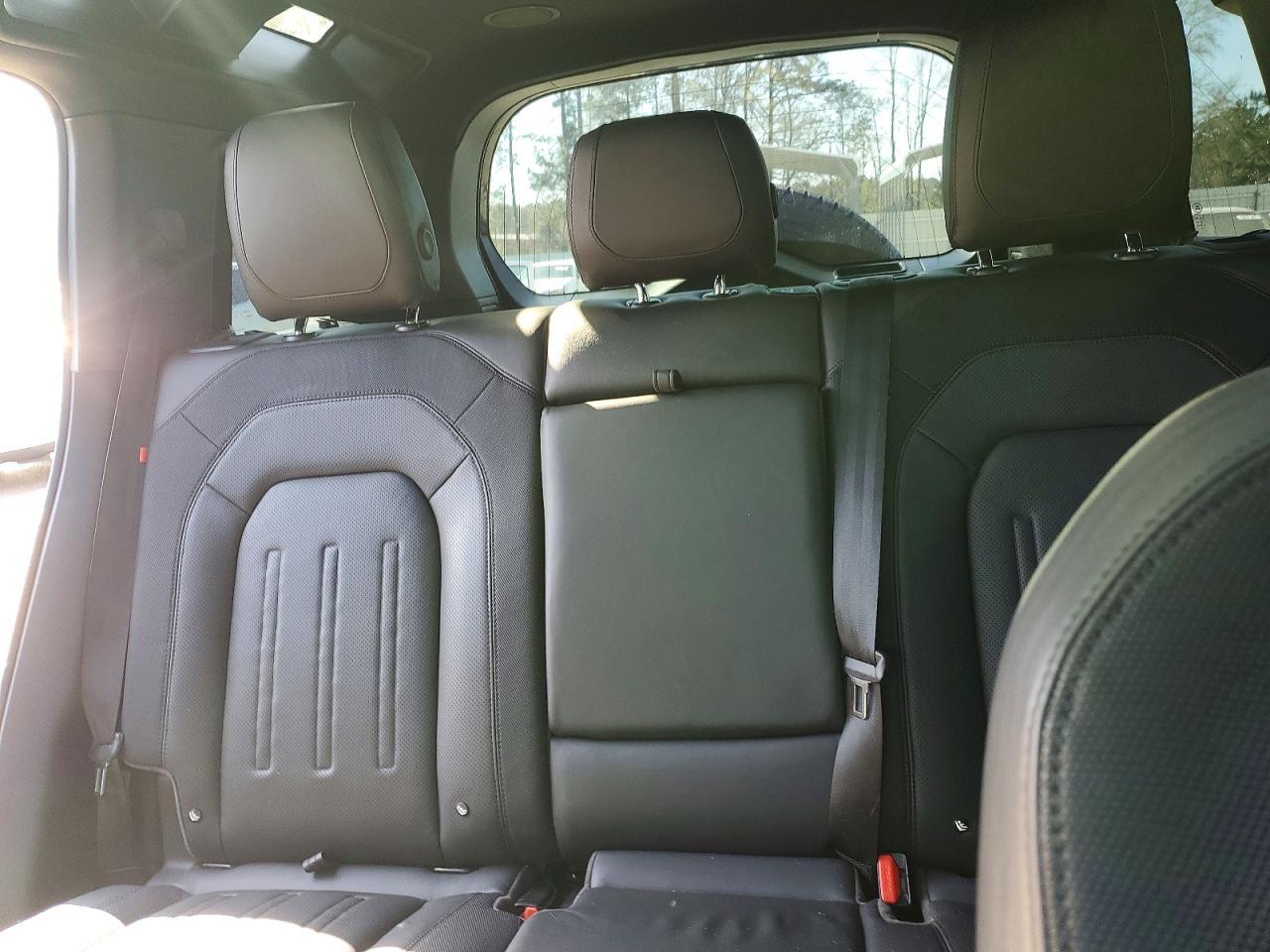 2021 LAND ROVER Defender