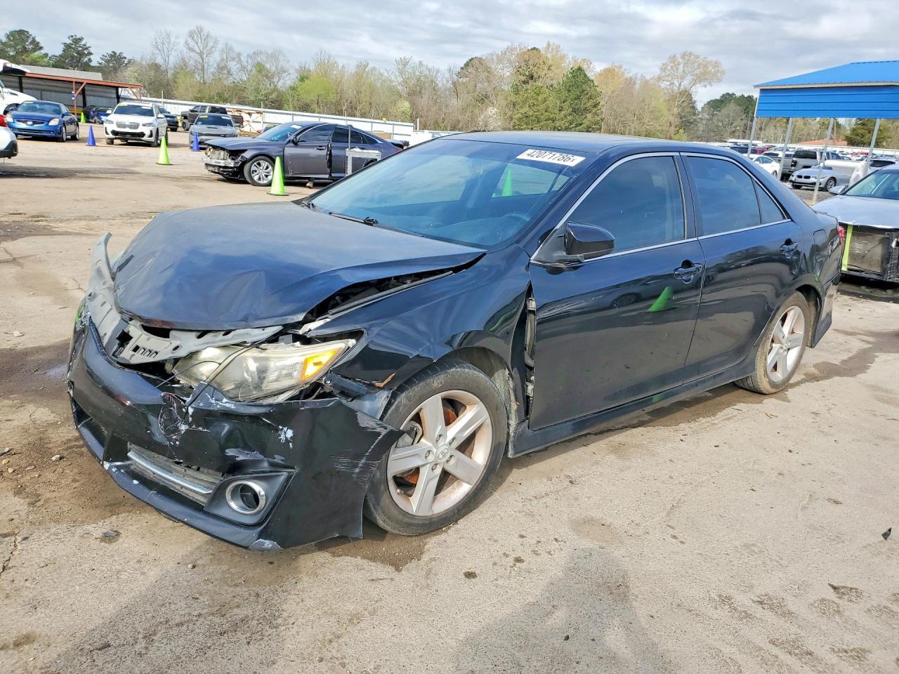 2012 TOYOTA CAMRY