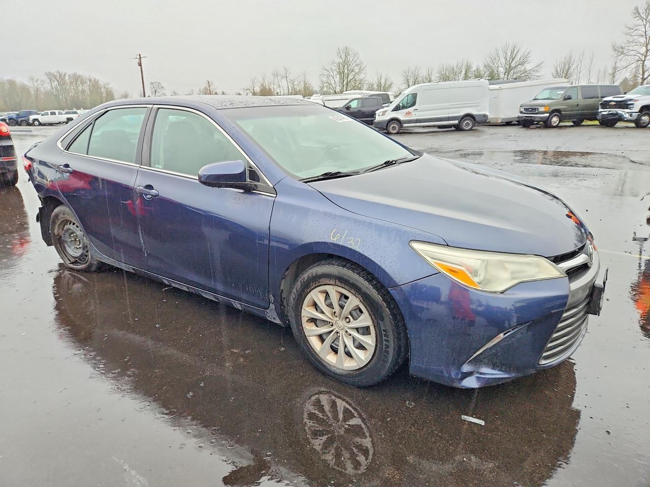2015 TOYOTA CAMRY
