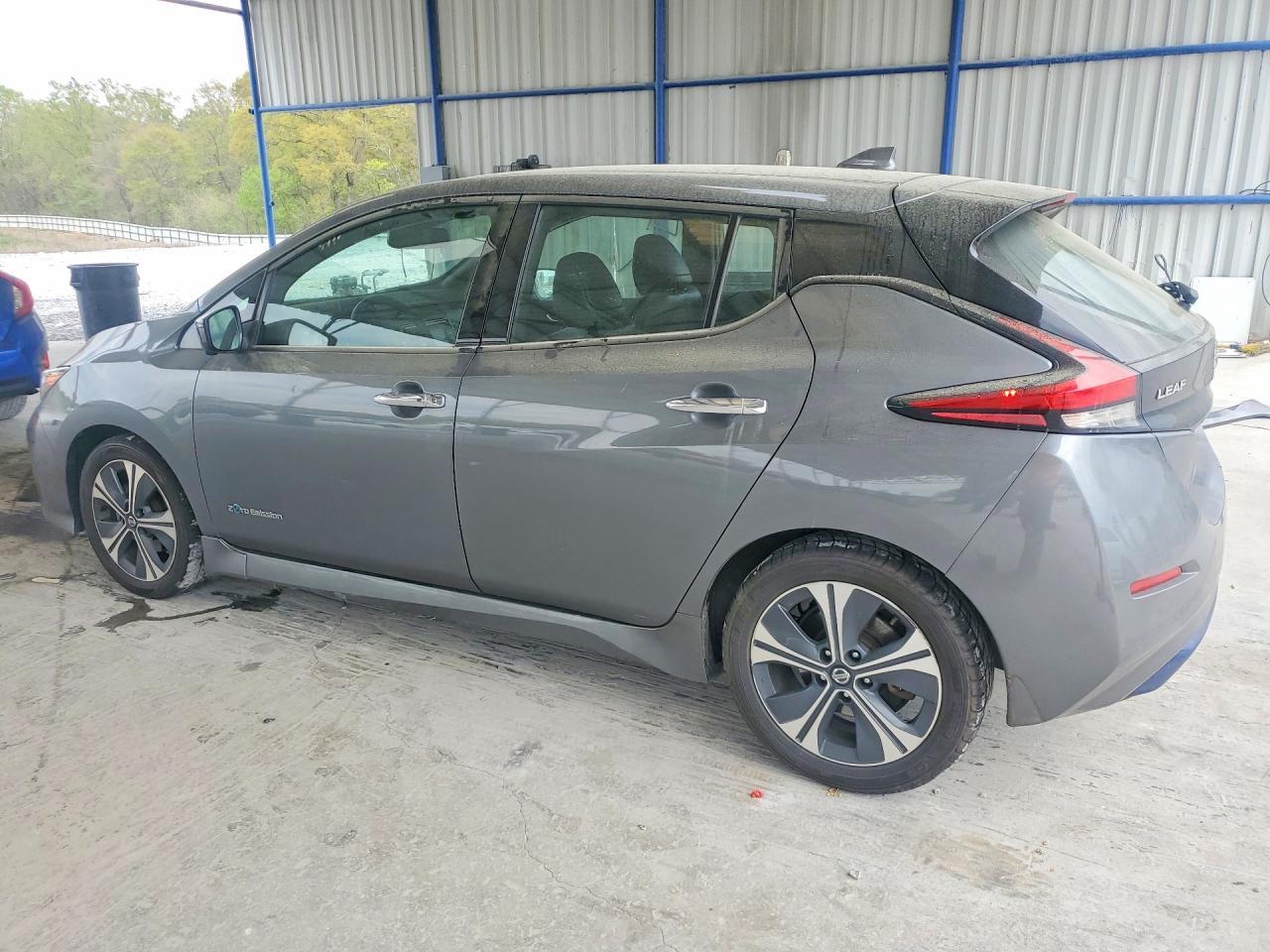 2018 NISSAN LEAF