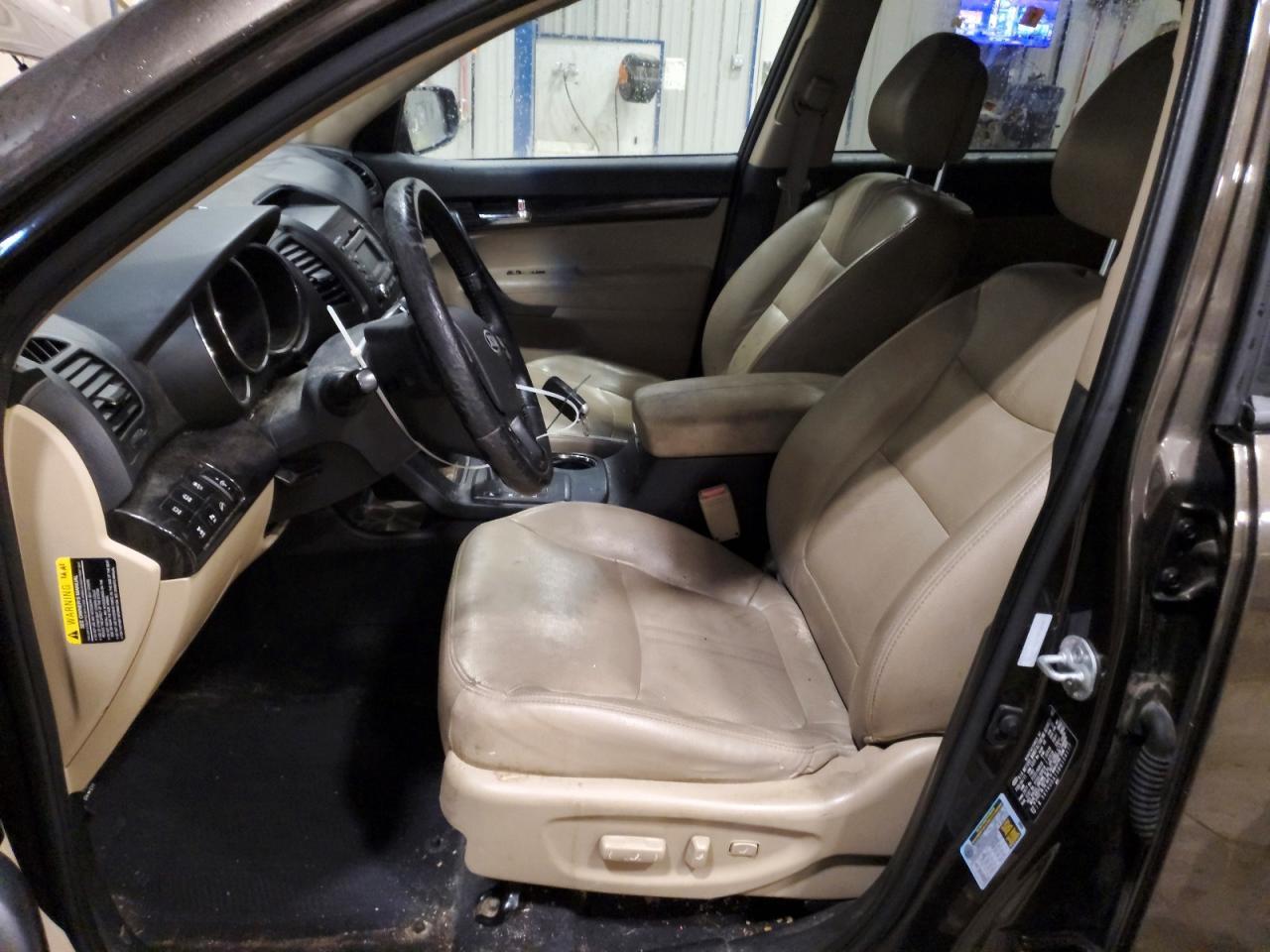 2011 KIA SORENTO