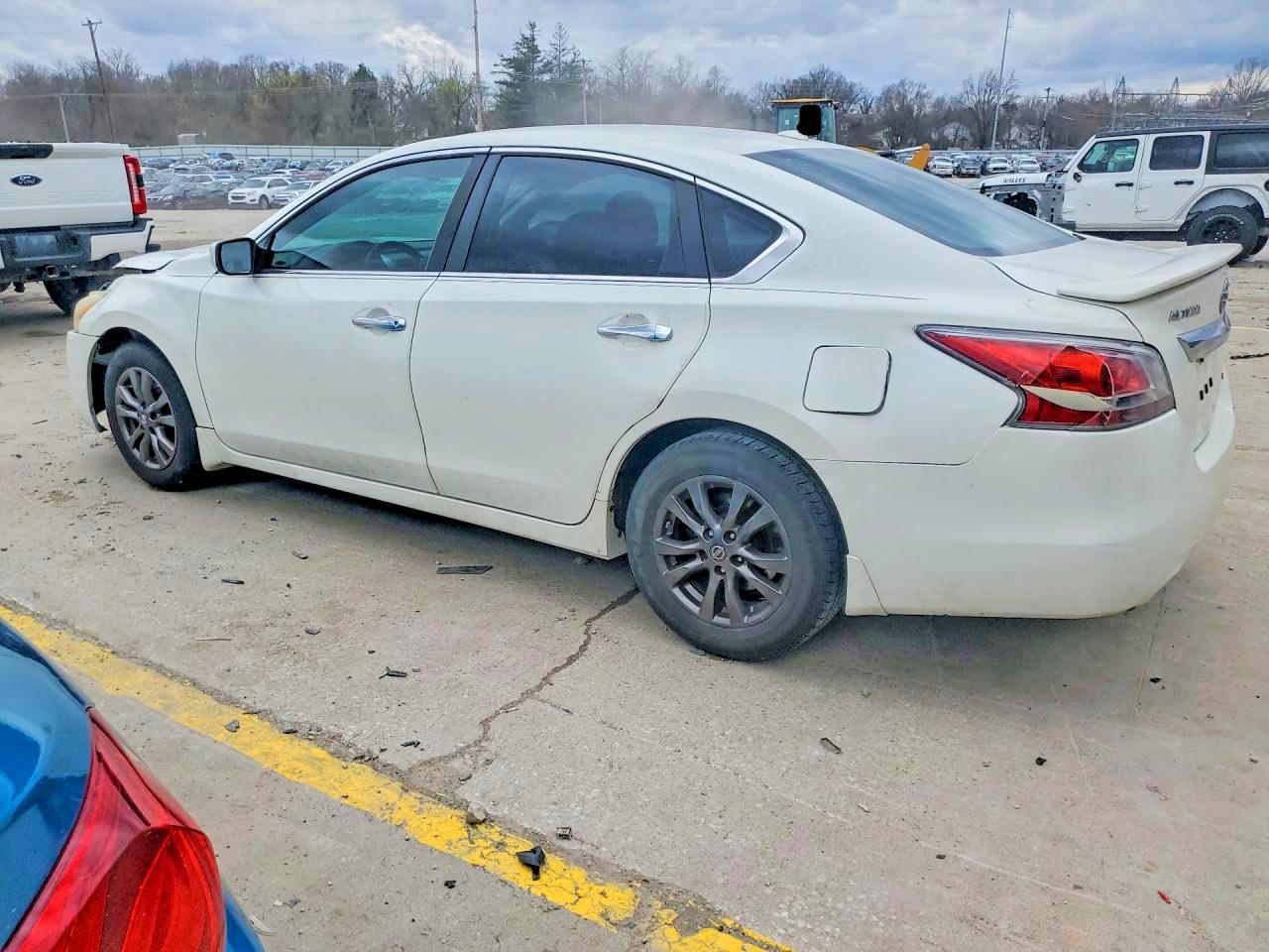 2015 NISSAN ALTIMA