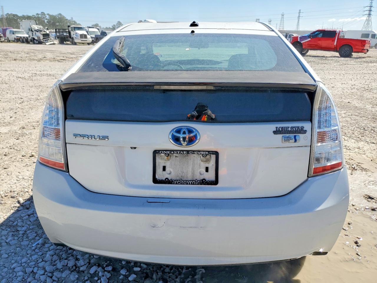 2011 TOYOTA PRIUS