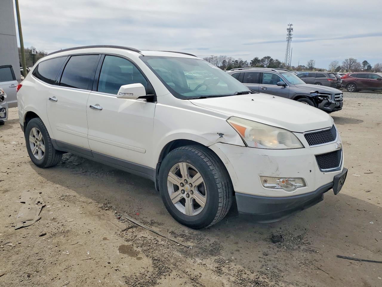 2010 CHEVROLET TRAVERSE