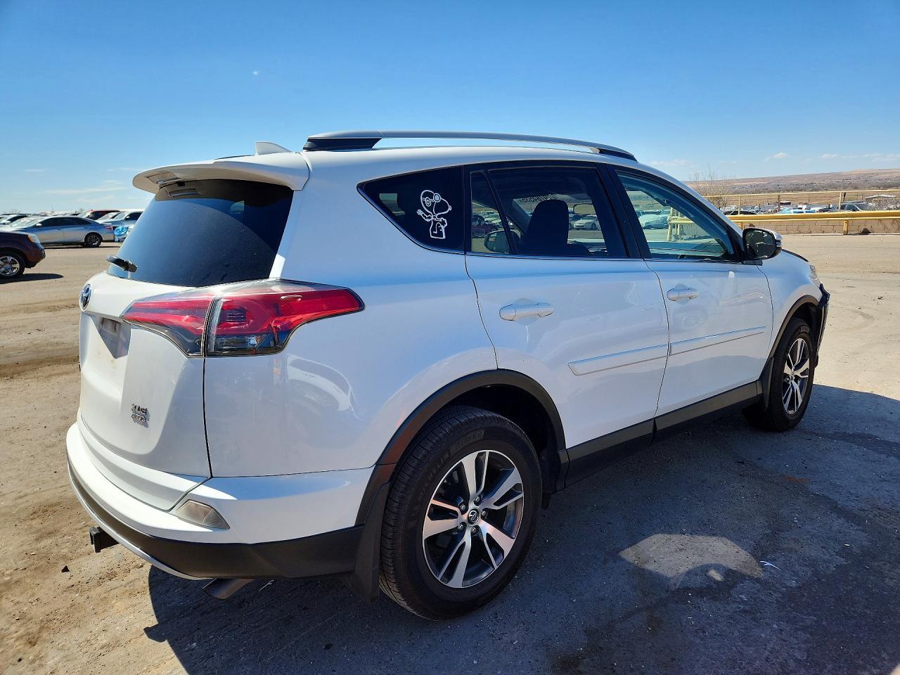 2016 TOYOTA RAV4
