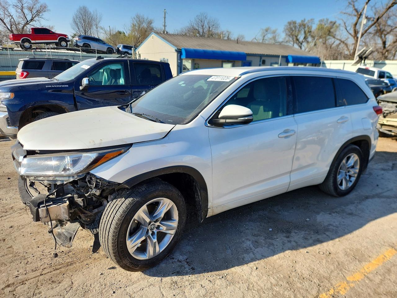 2019 TOYOTA HIGHLANDER