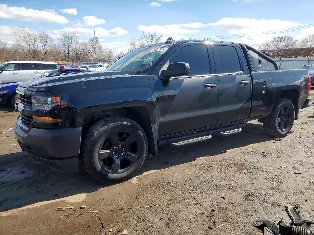 2017 CHEVROLET Silverado