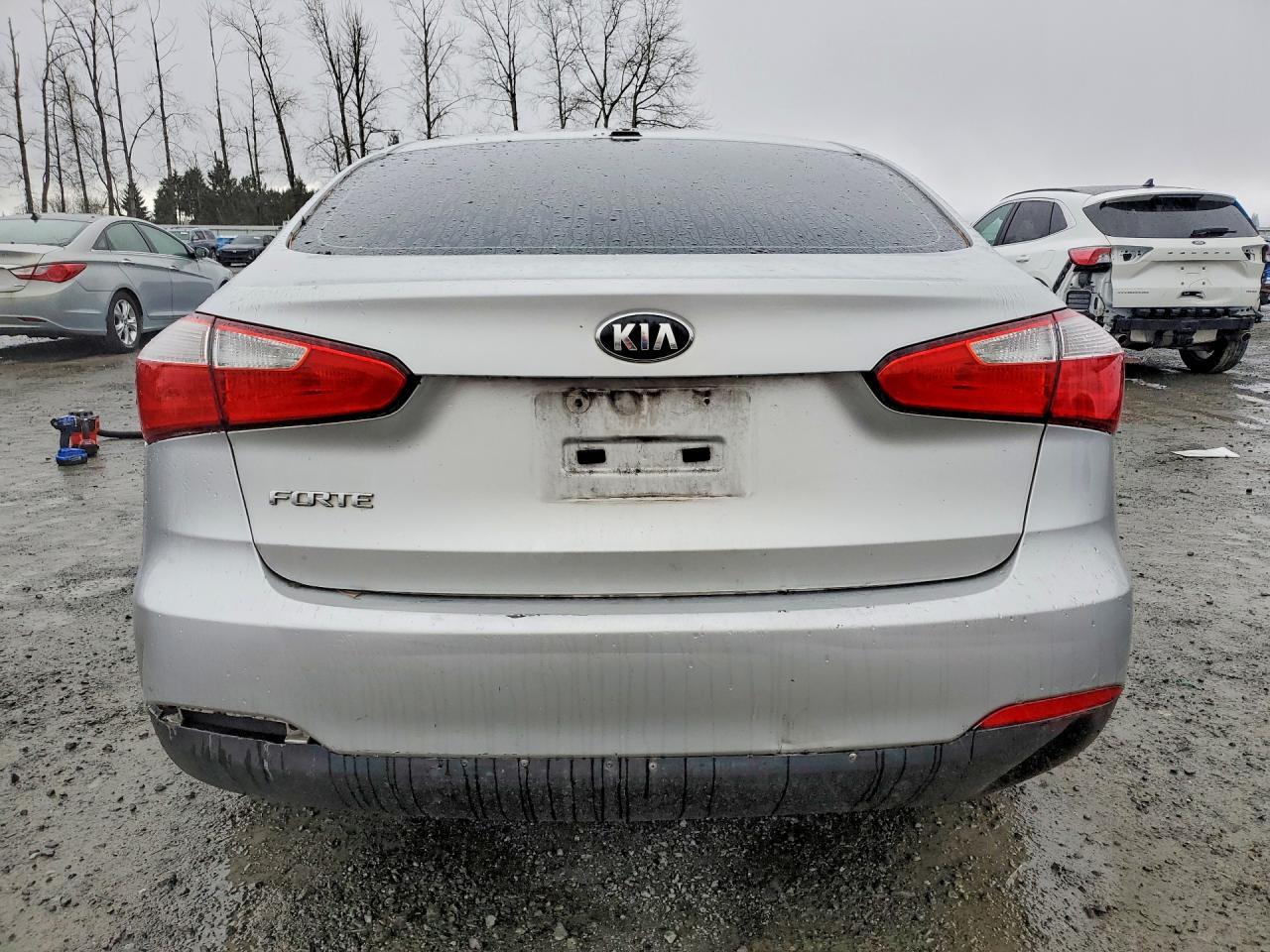 2014 KIA FORTE