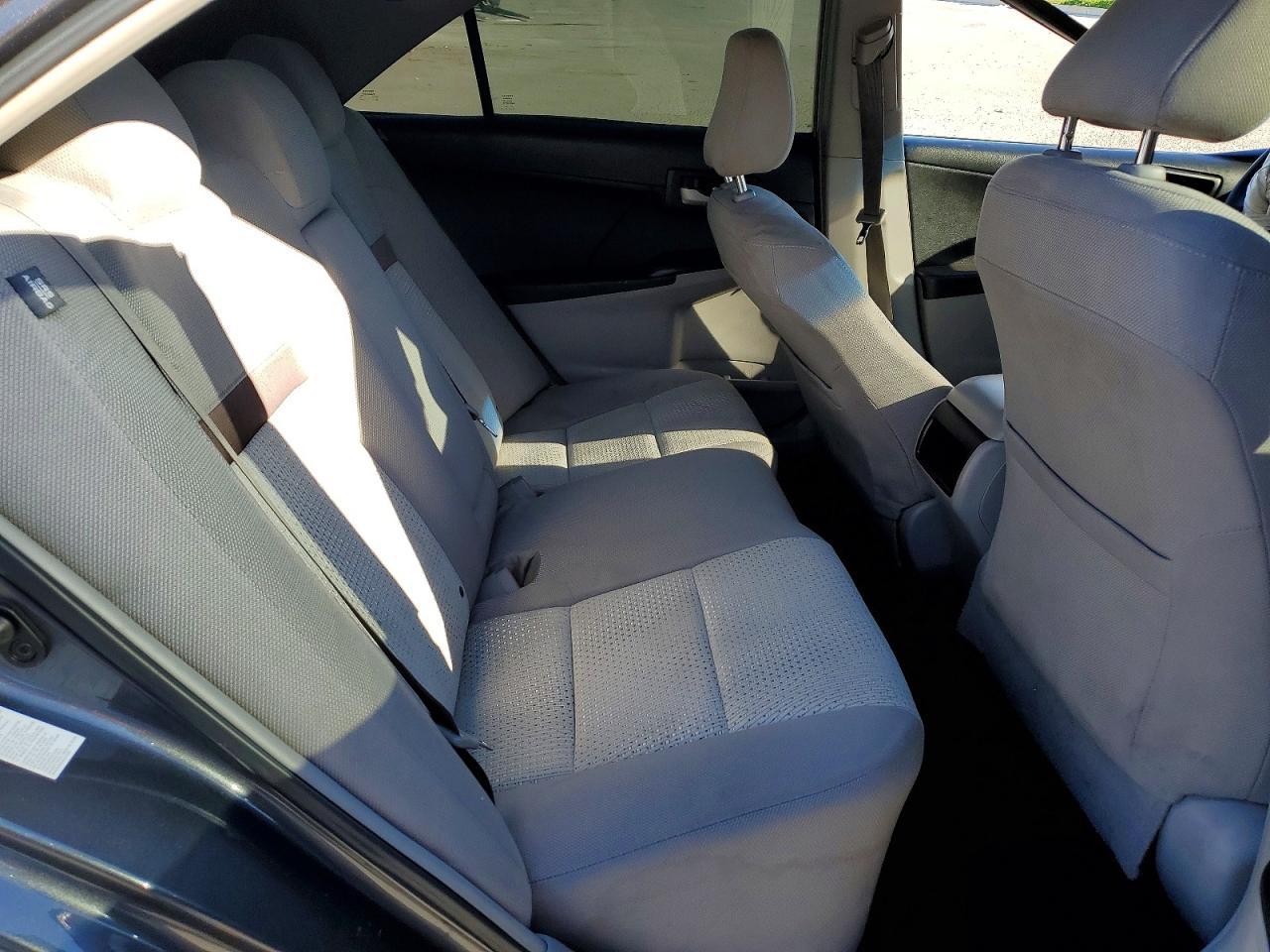 2012 TOYOTA CAMRY