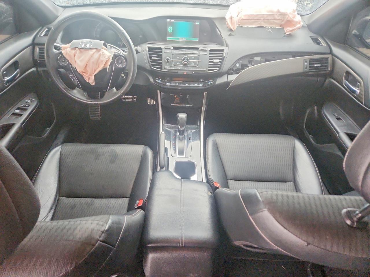 2017 HONDA ACCORD