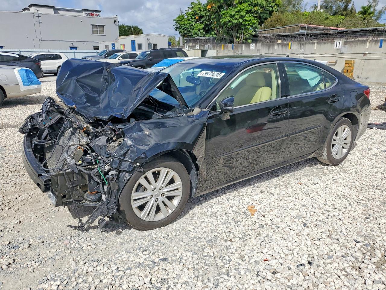 2013 LEXUS ES 350