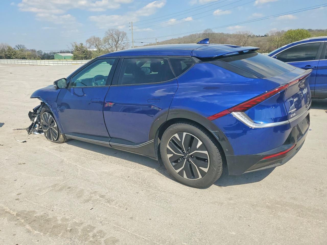 2023 KIA EV6