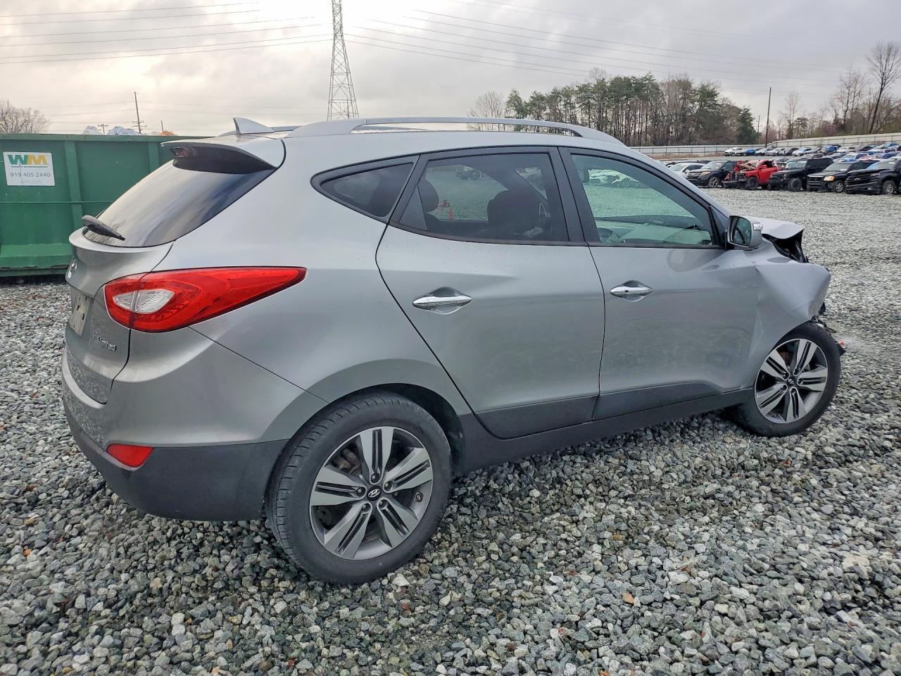 2015 HYUNDAI TUCSON