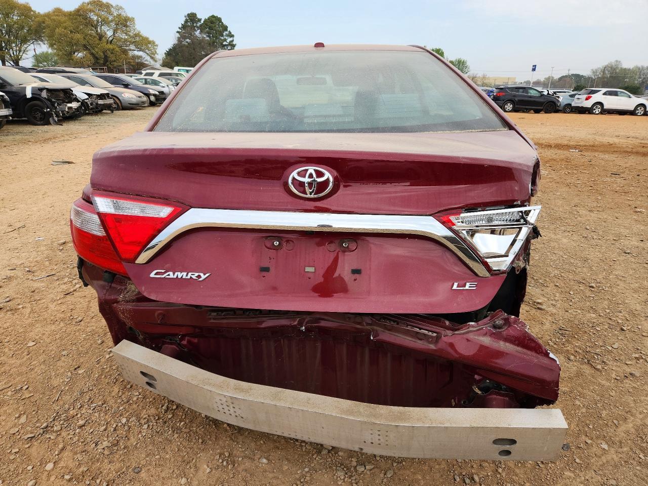 2016 TOYOTA CAMRY
