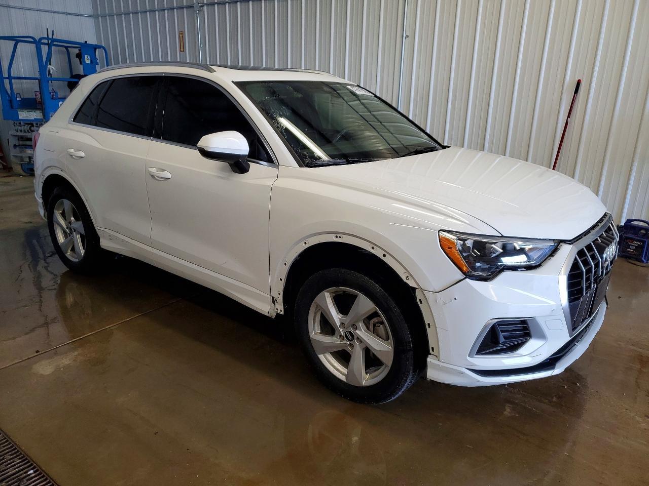 2021 AUDI Q3