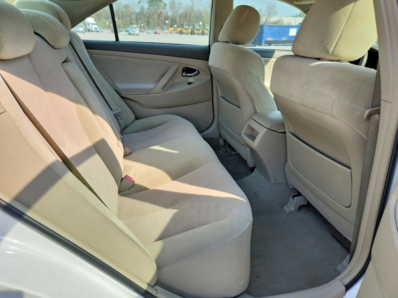 2011 TOYOTA CAMRY