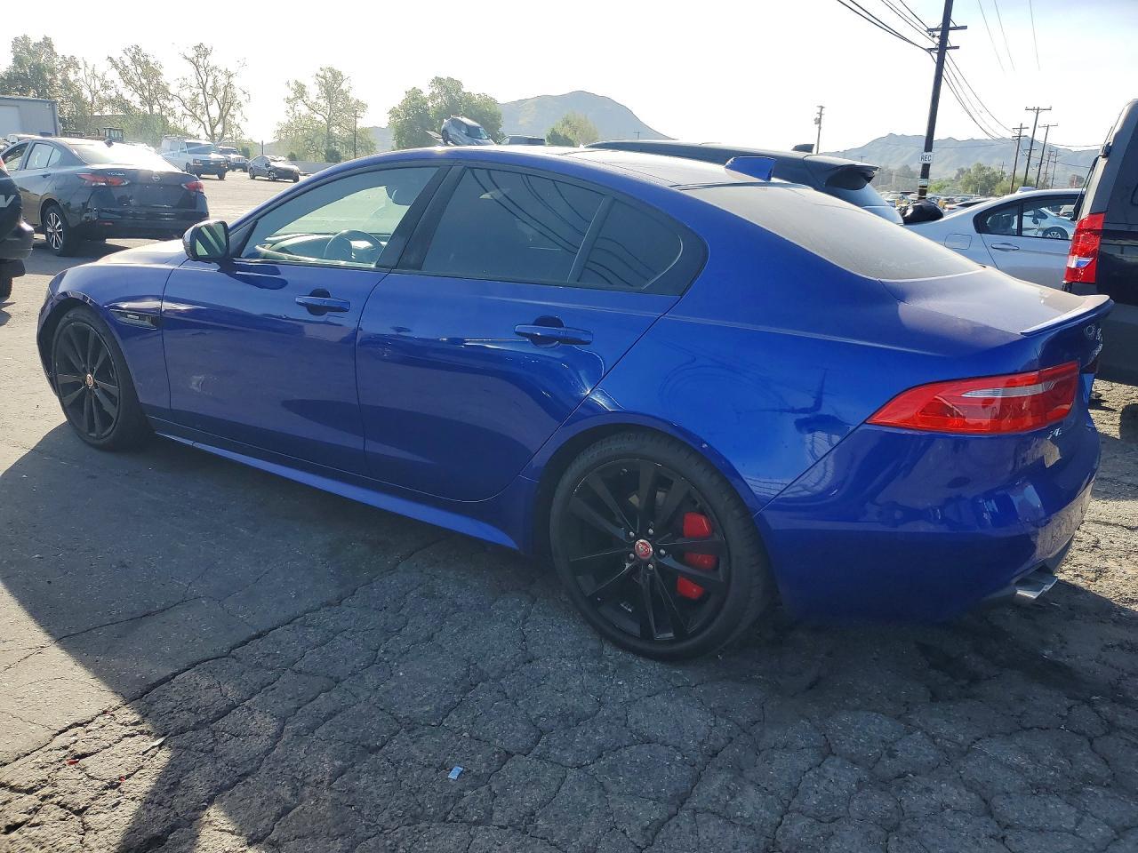 2017 JAGUAR XE