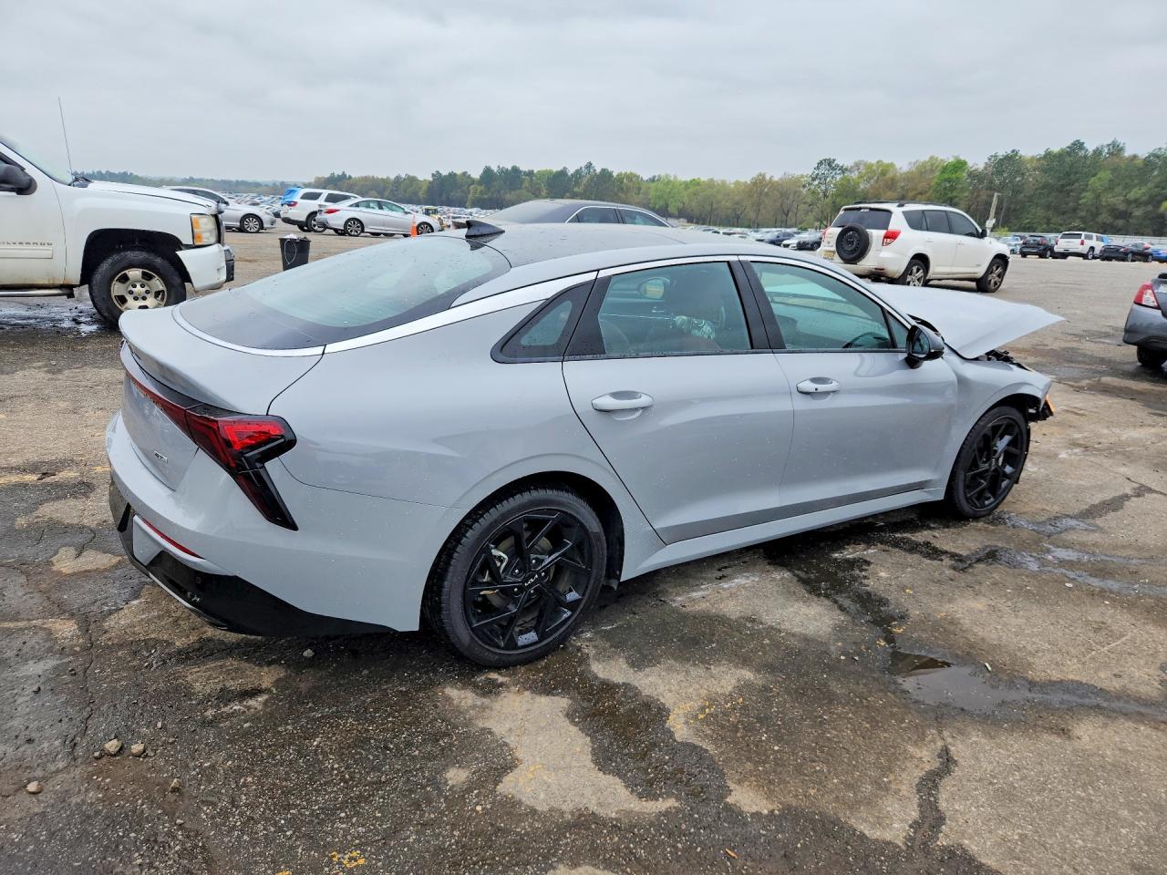 2026 KIA K5