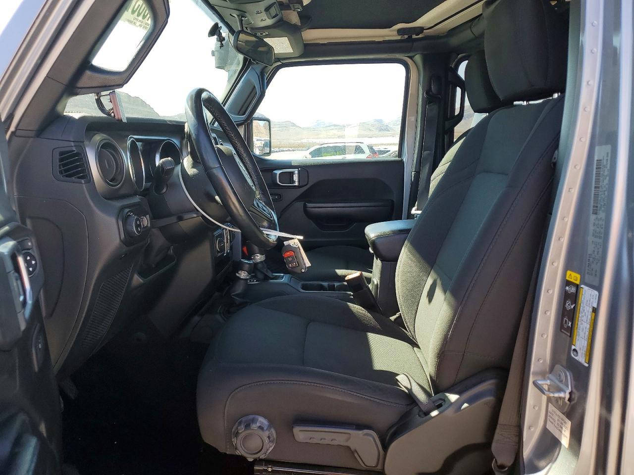 2020 JEEP Gladiator