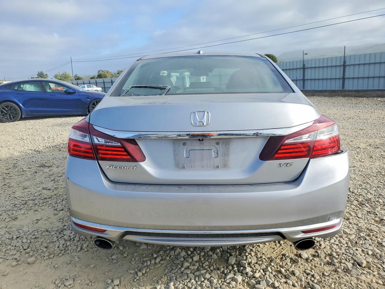 2016 HONDA ACCORD