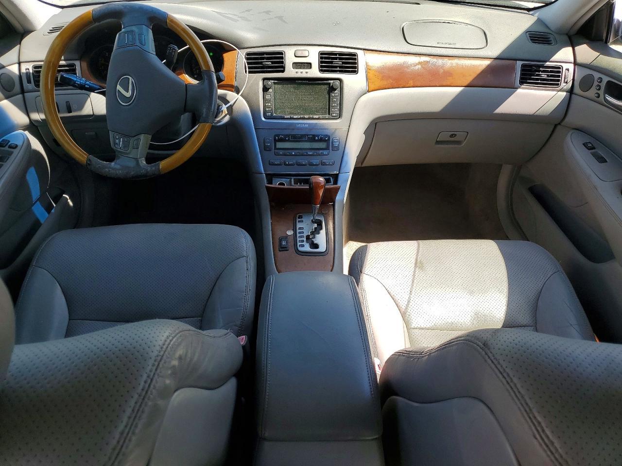 2005 LEXUS ES 330