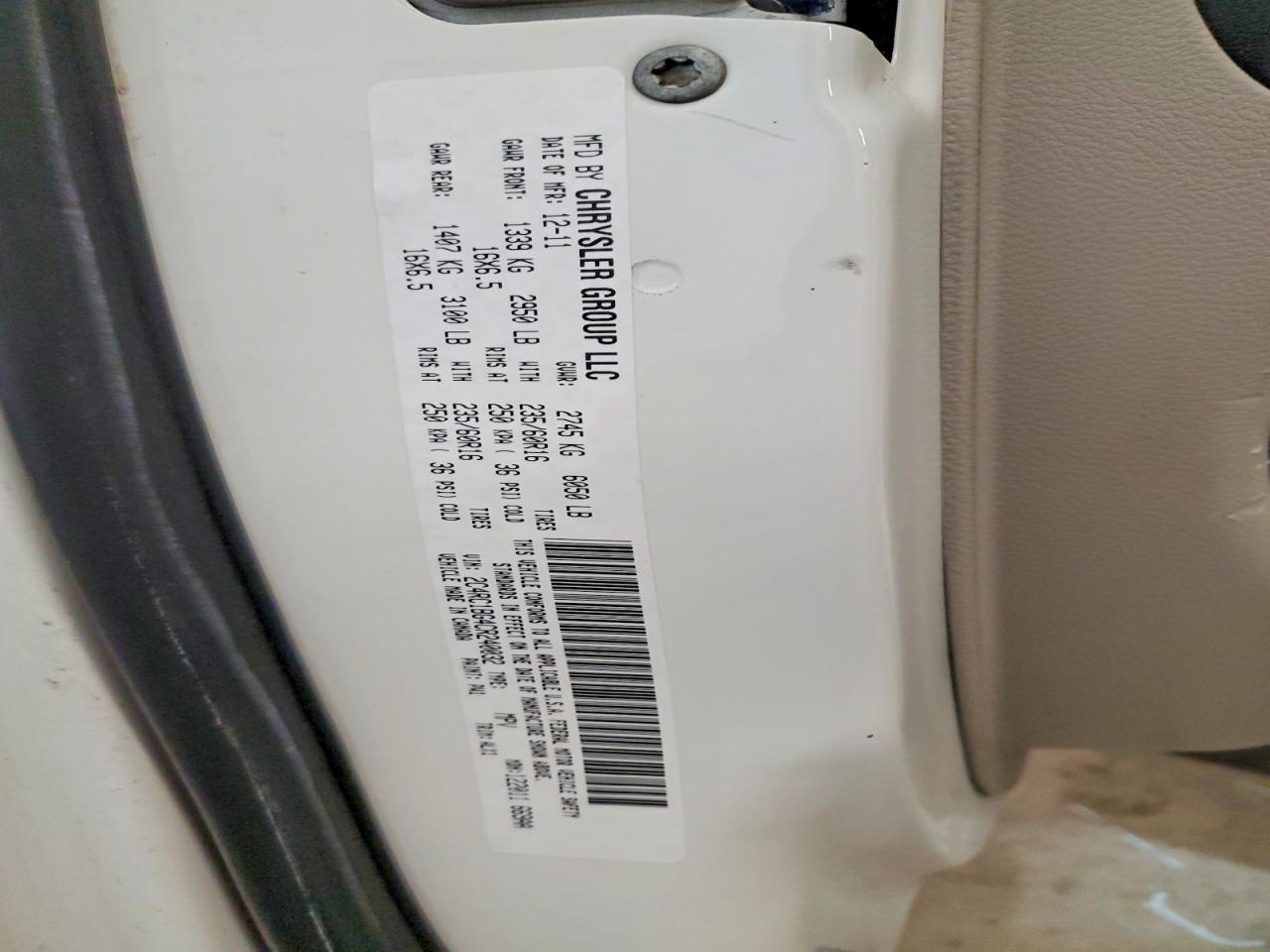 2012 CHRYSLER Town & Country