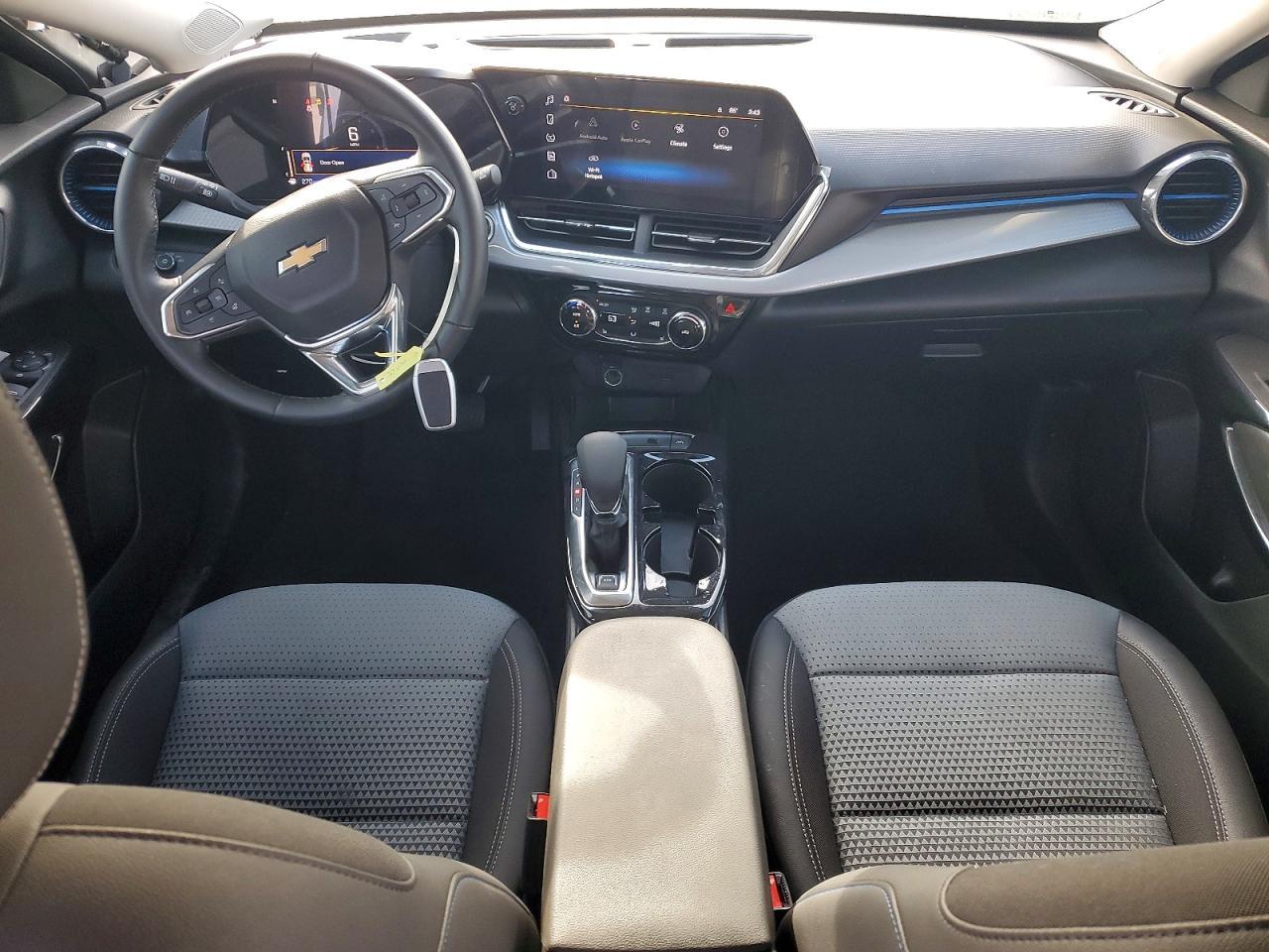 2025 CHEVROLET TRAX