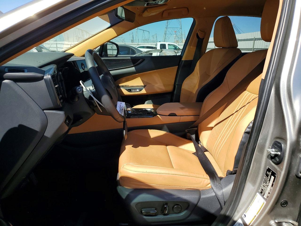 2024 LEXUS NX 250