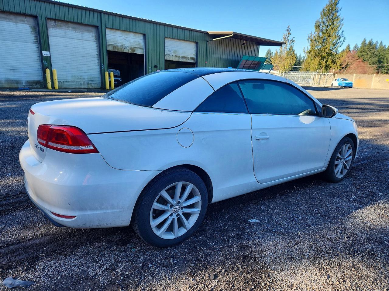 2012 VOLKSWAGEN EOS