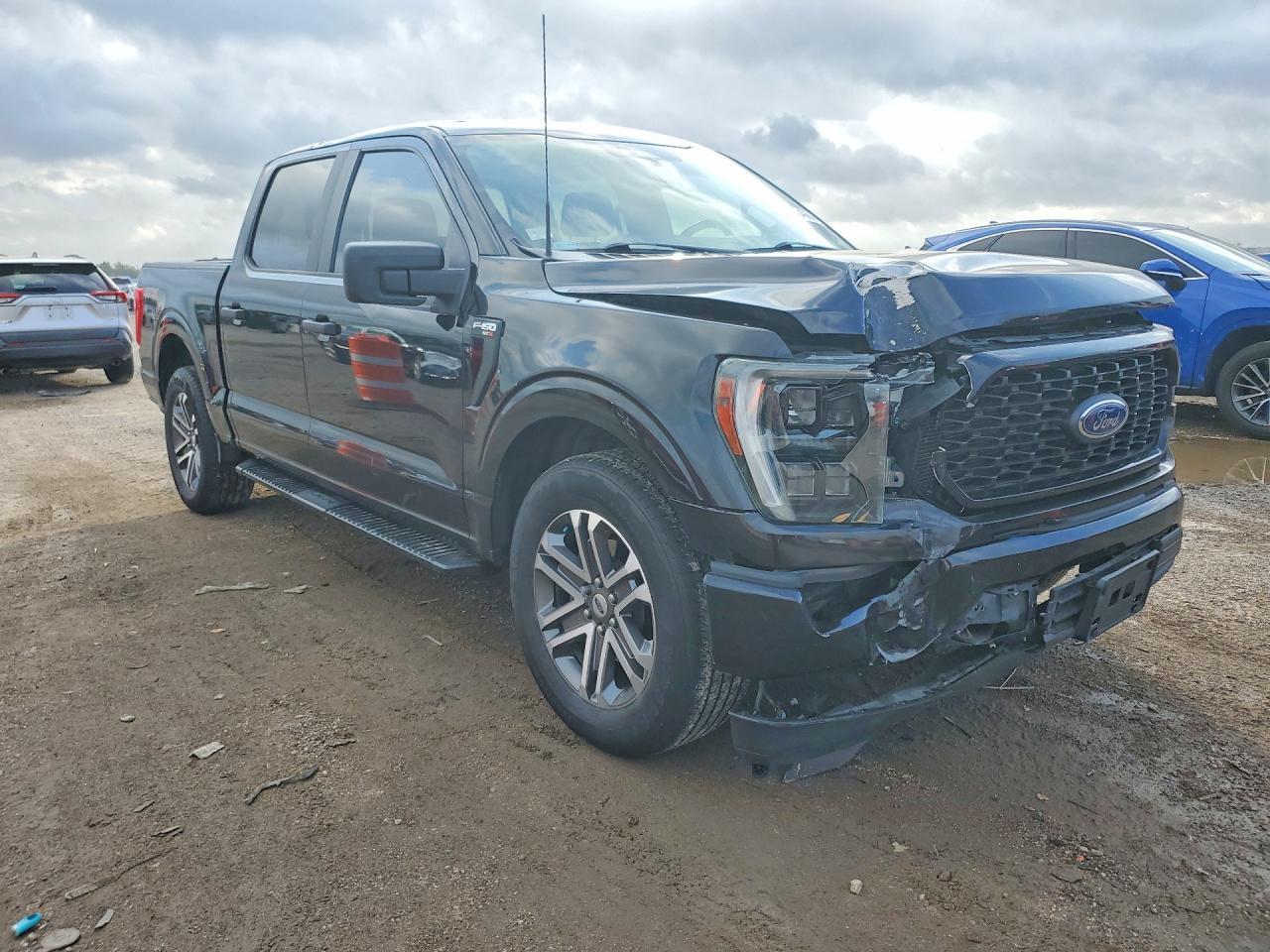 2022 FORD F-150 Lightning