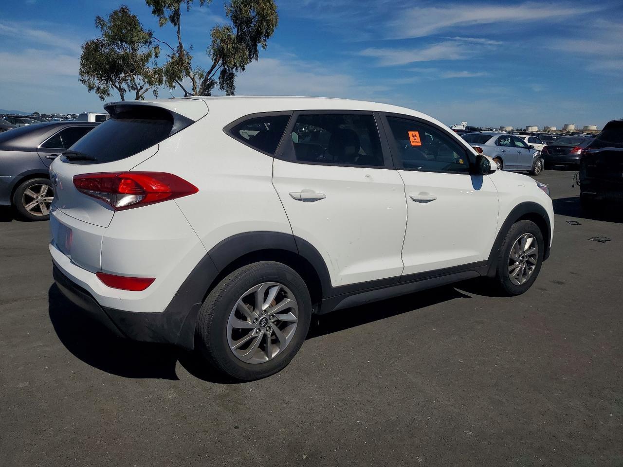 2018 HYUNDAI TUCSON