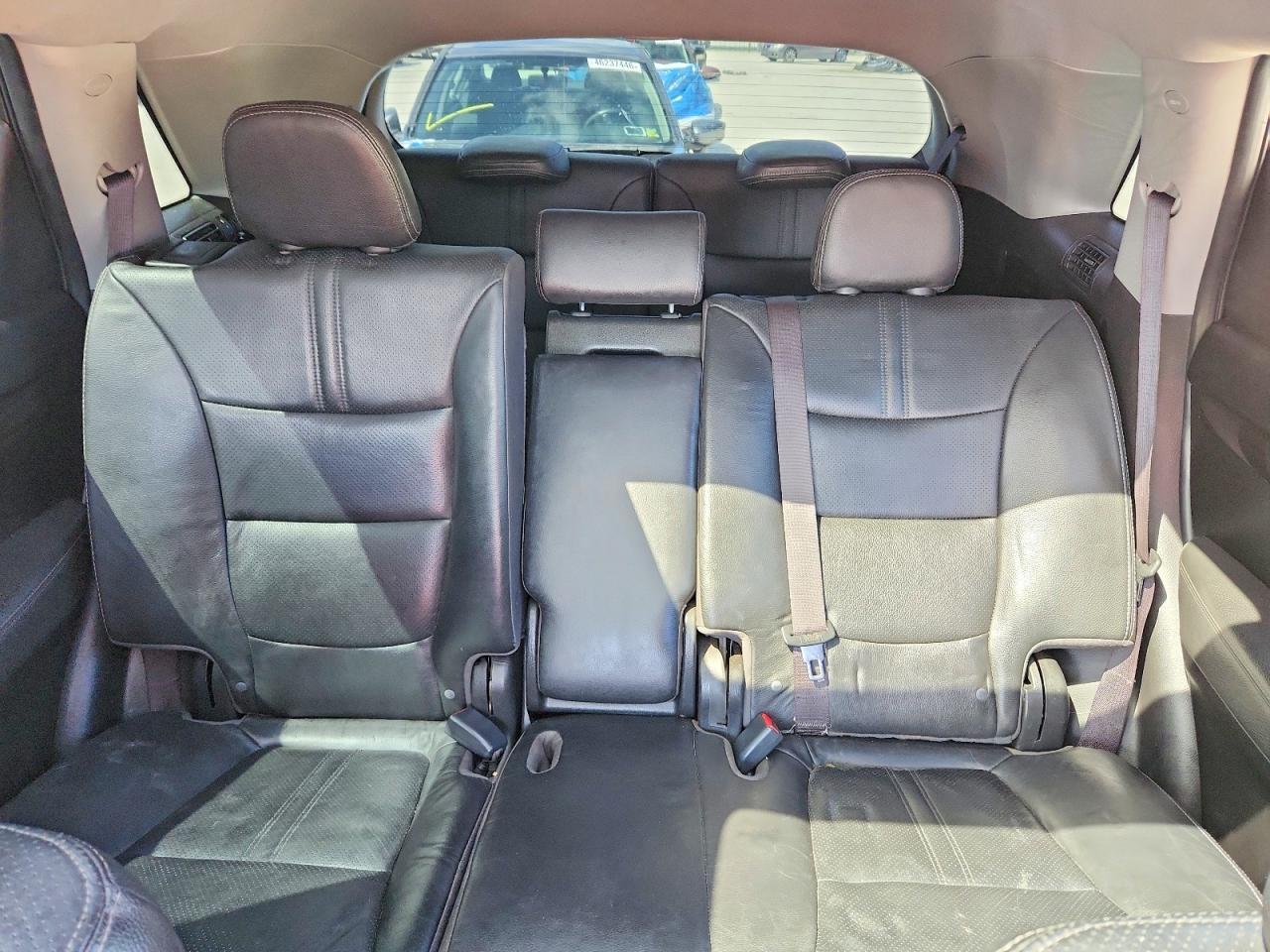 2011 KIA SORENTO