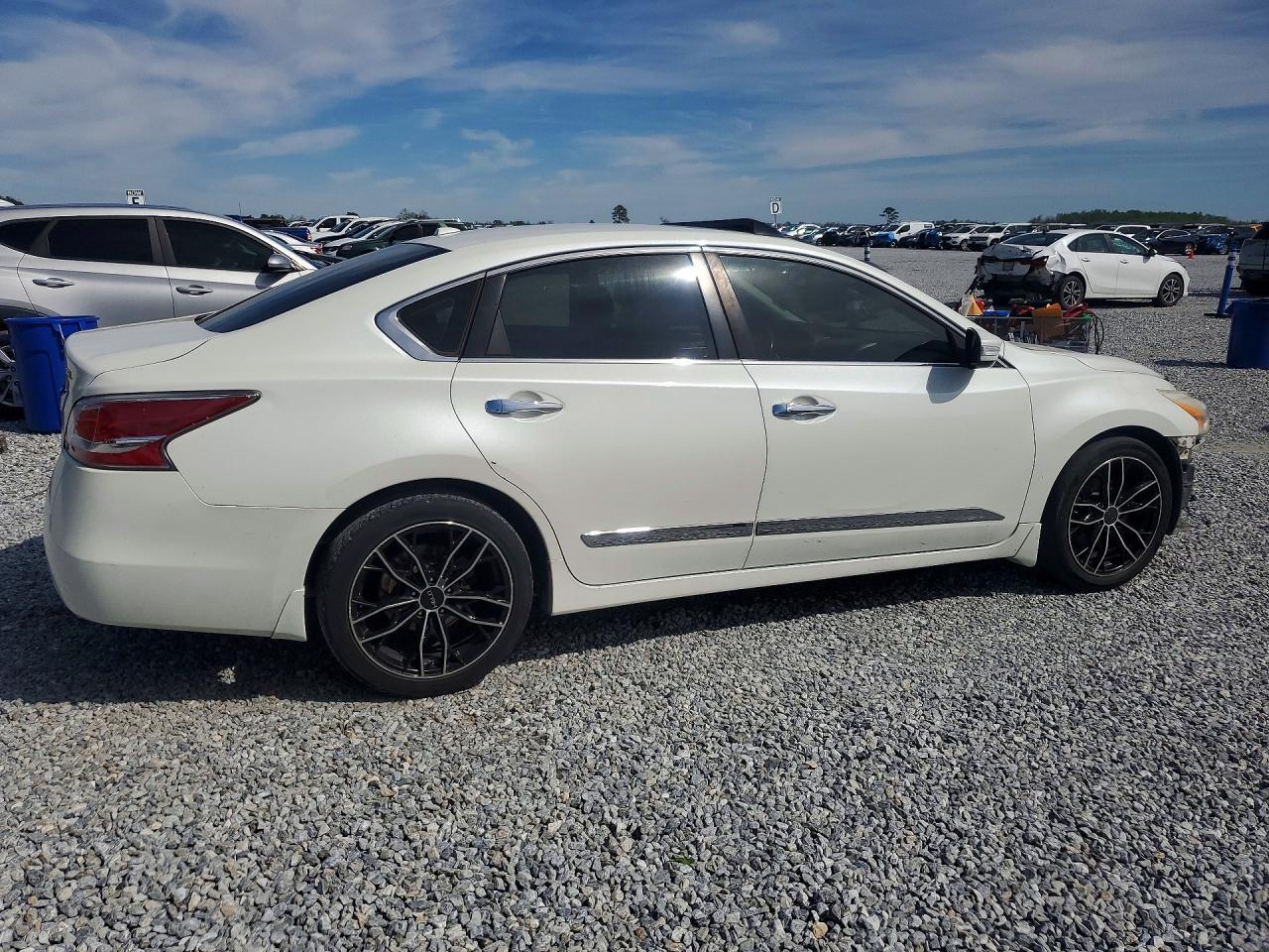 2014 NISSAN ALTIMA