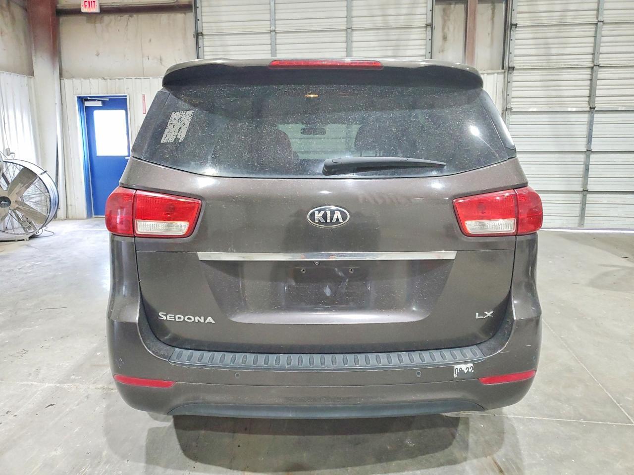 2015 KIA SEDONA
